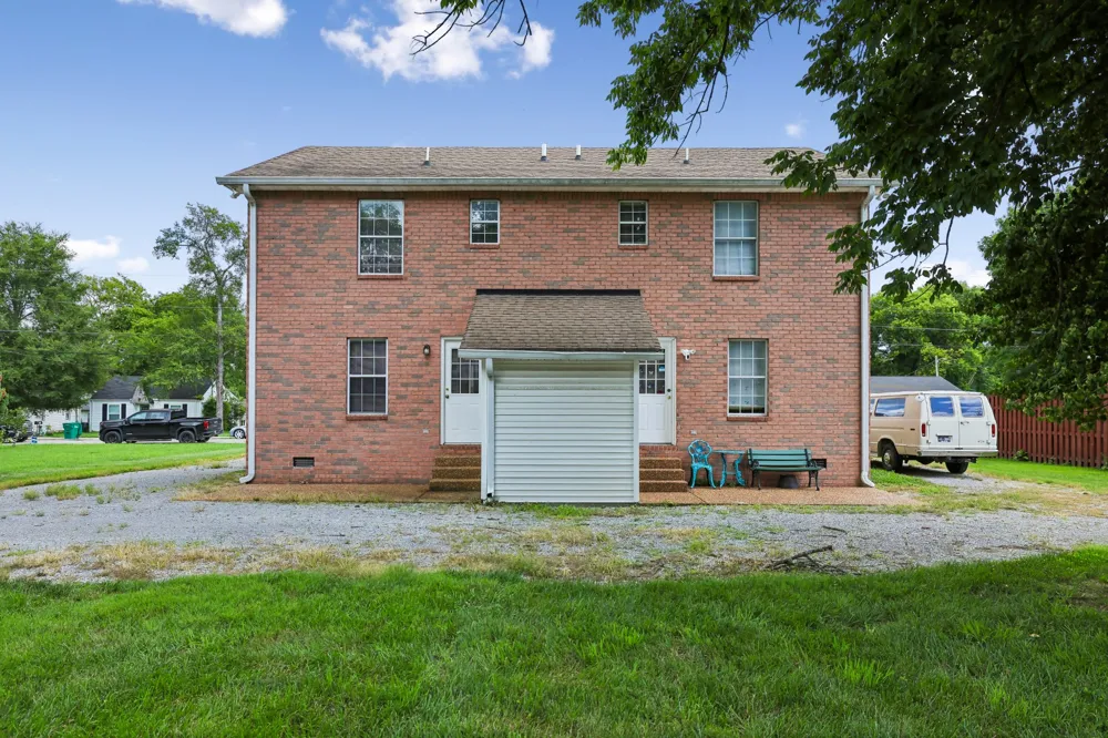 132 N Tarver Ave #B Lebanon, TN 37087