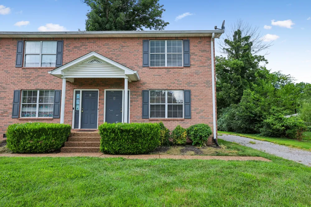 132 N Tarver Ave #B Lebanon, TN 37087