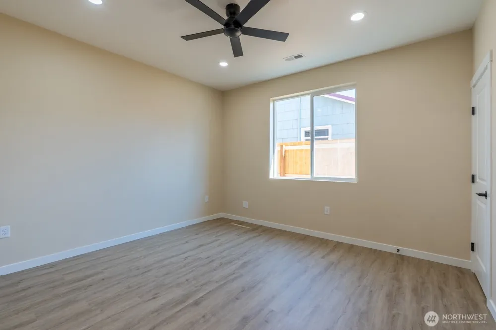 39 Birch Street SW Soap Lake, WA 98851
