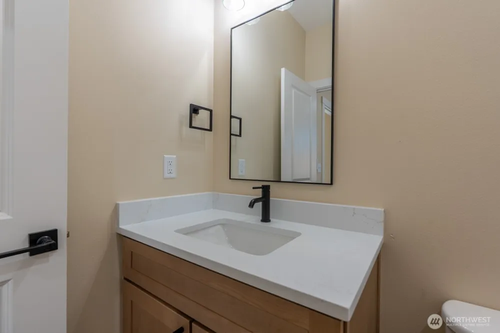 39 Birch Street SW Soap Lake, WA 98851