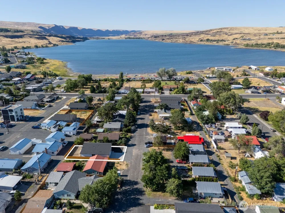 39 Birch Street SW Soap Lake, WA 98851