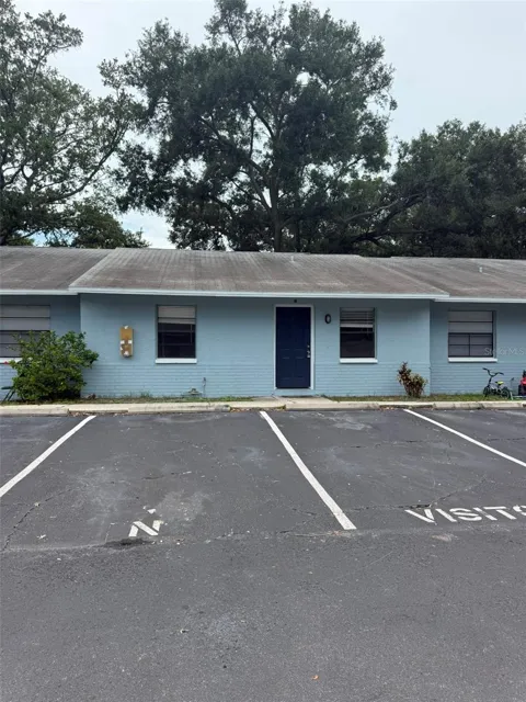 950 BELTREES STREET