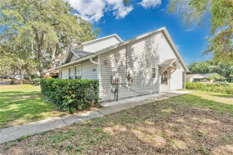 9616 RIVER WALK COURT