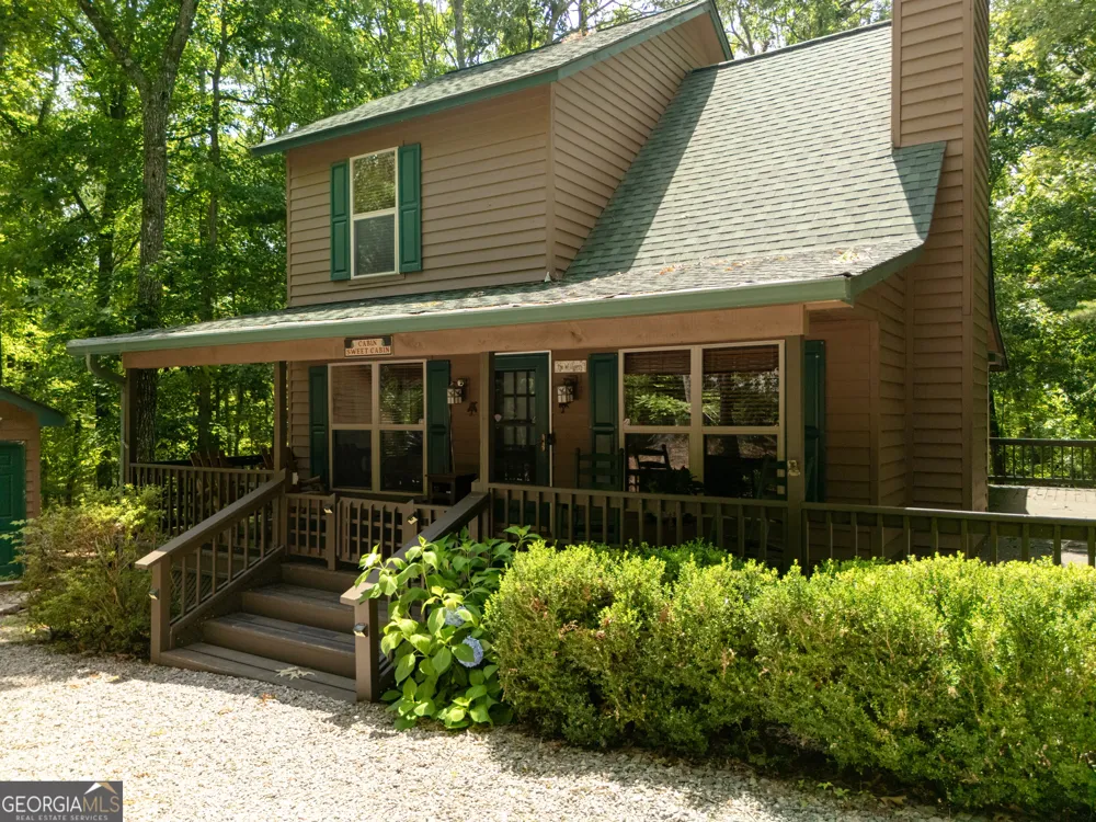 805 Tomahawk TRL Blairsville, GA 30512