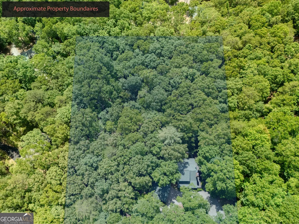 805 Tomahawk TRL Blairsville, GA 30512