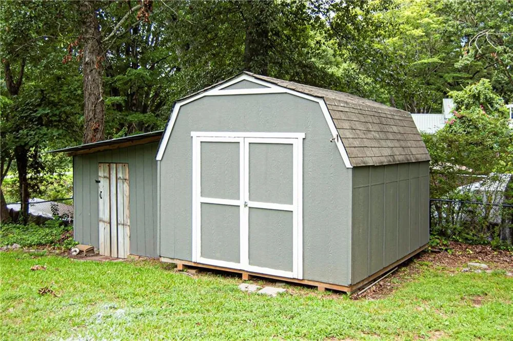 4585 Park Drive Pine Lake, GA 30072