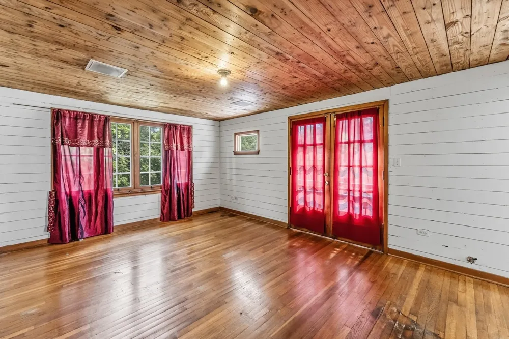 1505 20th Street Huntsville, TX 77340