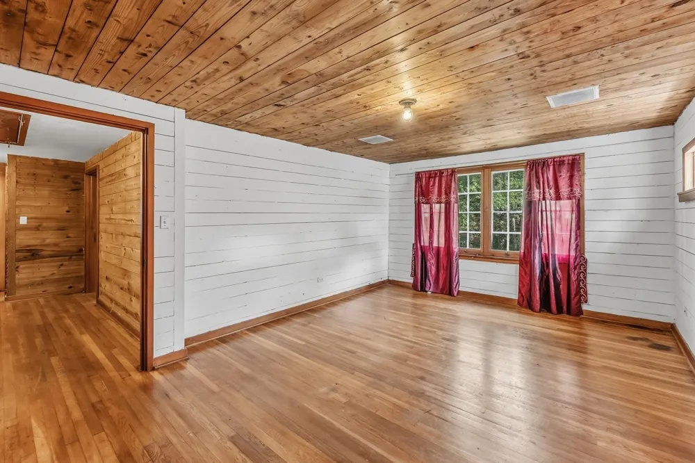 1505 20th Street Huntsville, TX 77340