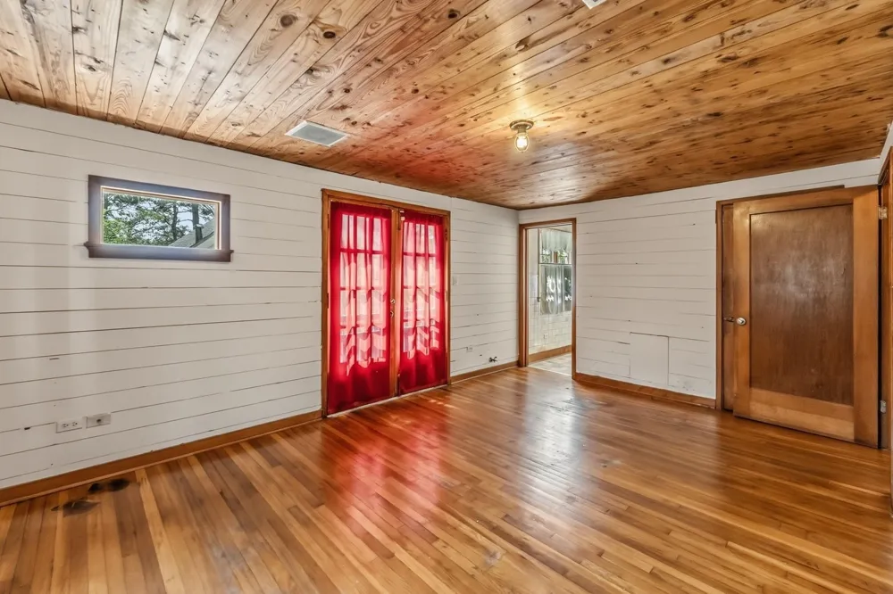 1505 20th Street Huntsville, TX 77340