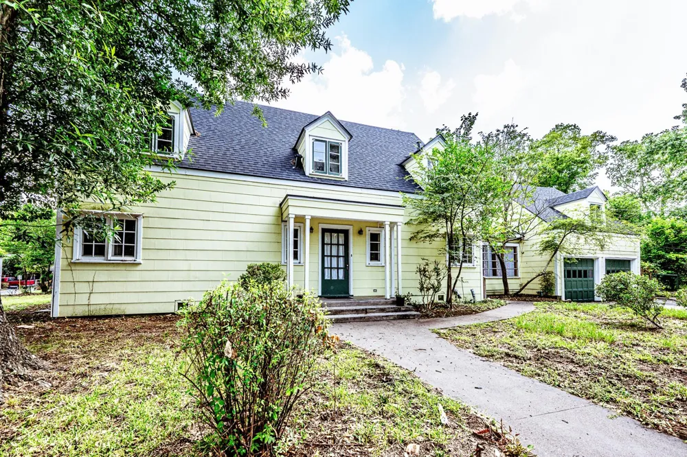 1505 20th Street Huntsville, TX 77340
