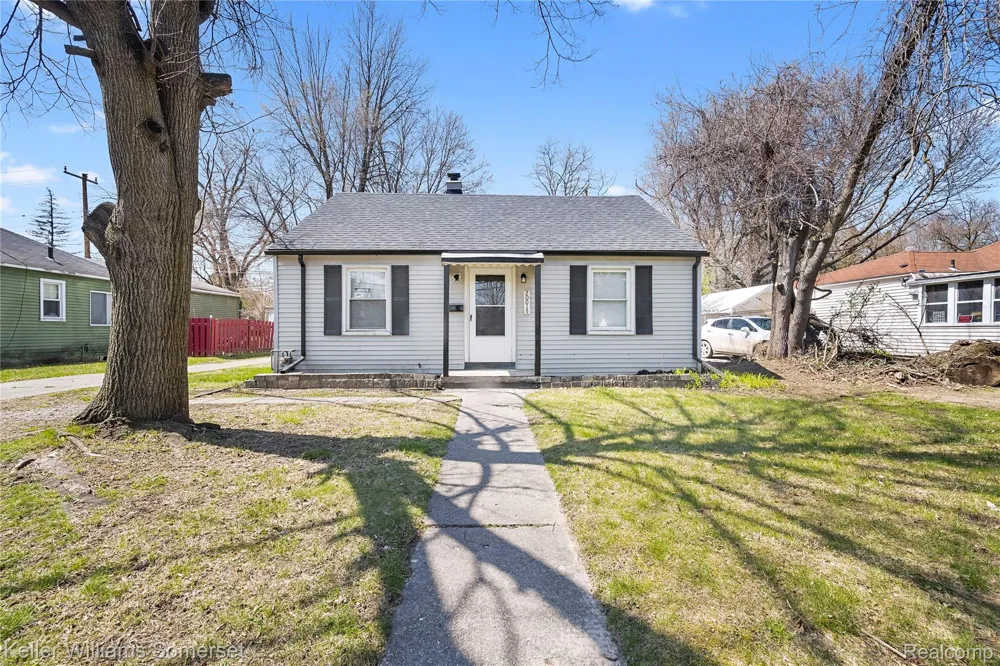 20015 Five Points Street Redford Charter Township, MI 48240