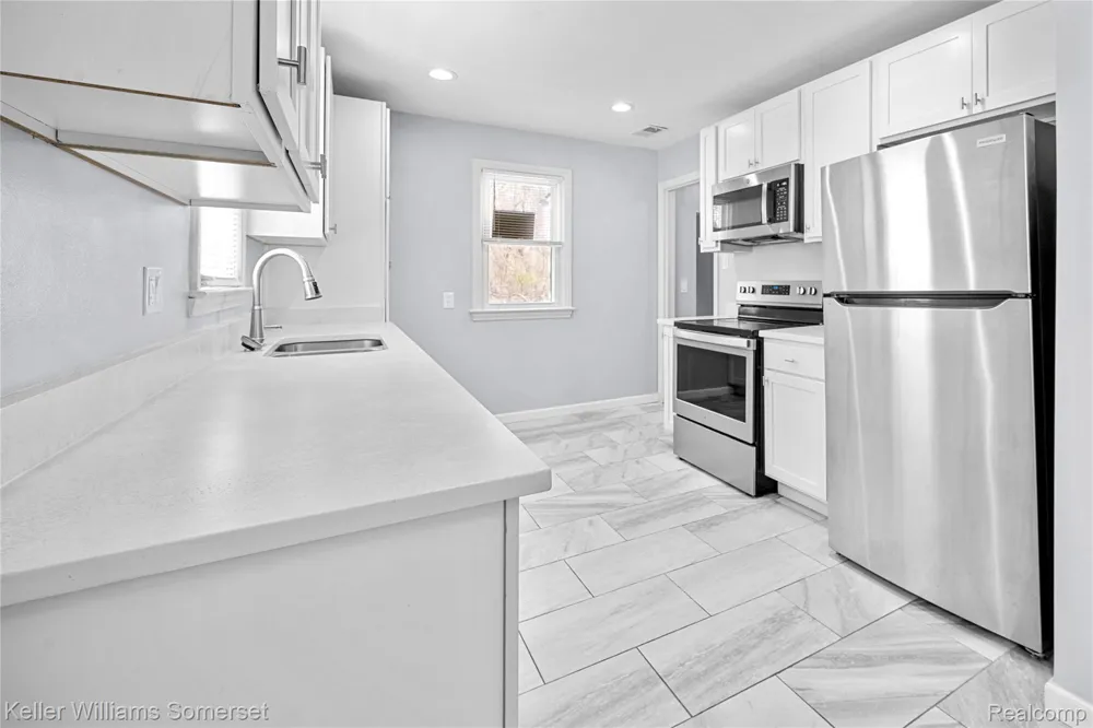20015 Five Points Street Redford Charter Township, MI 48240