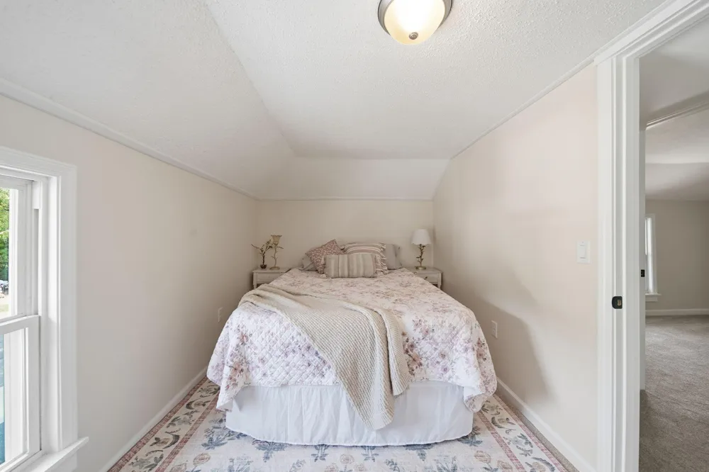 153 Hollis Street Summit Township, MI 49203