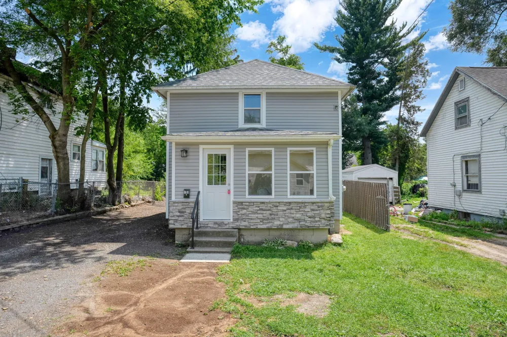 153 Hollis Street Summit Township, MI 49203