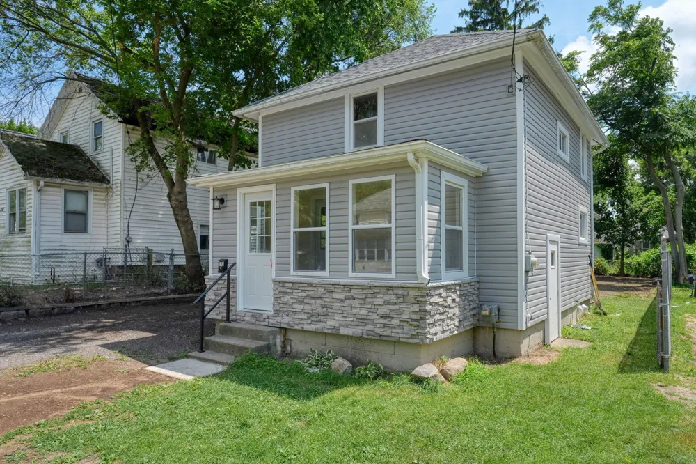 153 Hollis Street Summit Township, MI 49203