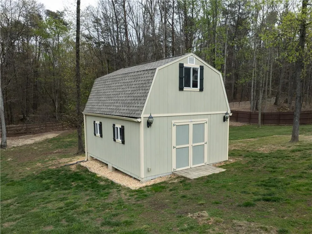 36 Thunder Hawk Lane NE Rydal, GA 30171