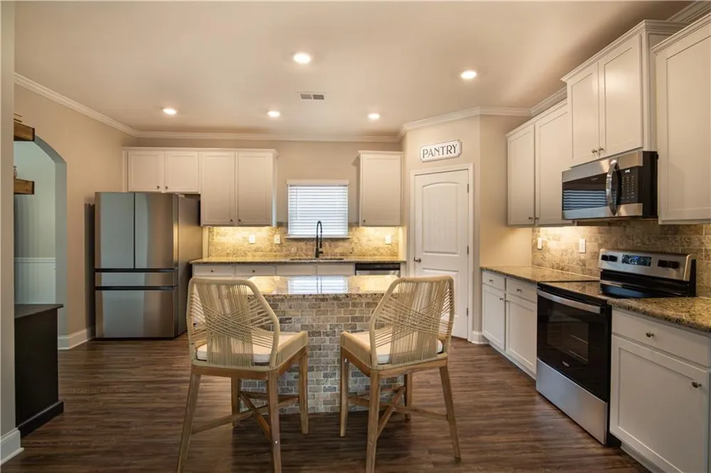 36 Thunder Hawk Lane NE Rydal, GA 30171