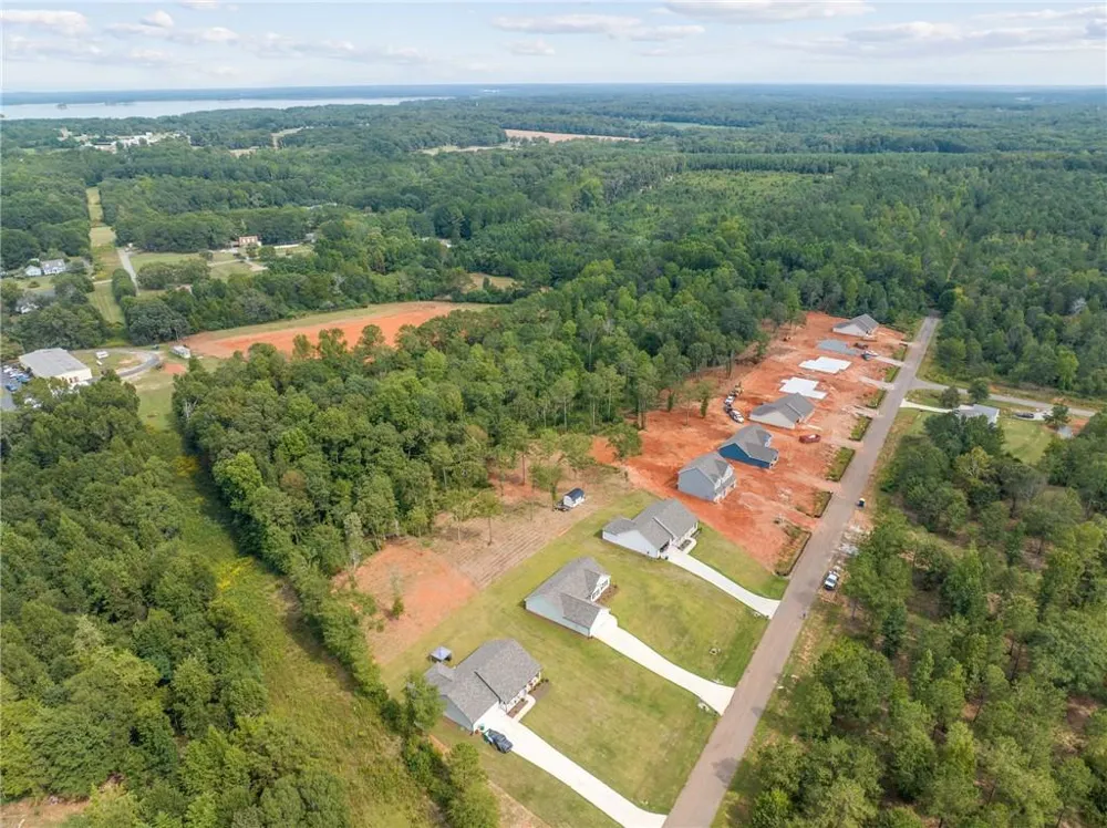 305 Rachel Lane Hartwell, GA 30643