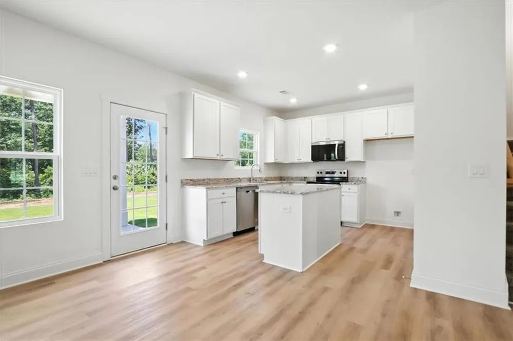 305 Rachel Lane Hartwell, GA 30643