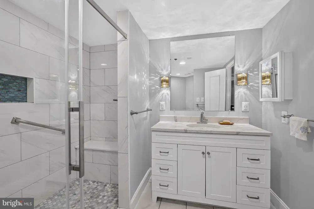 5802 NICHOLSON LANE #2-602 North Bethesda, MD 20852