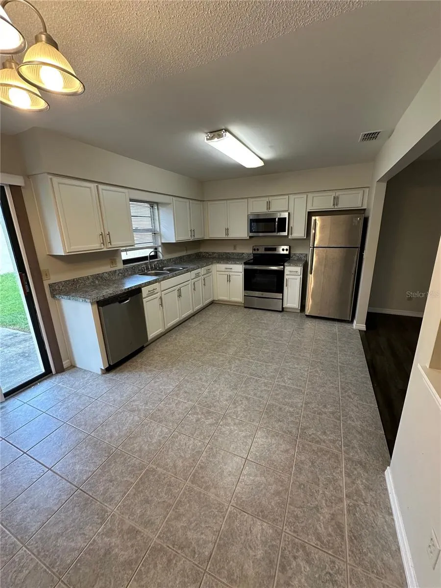 111 LOUISIANA AVENUE St Cloud, FL 34769