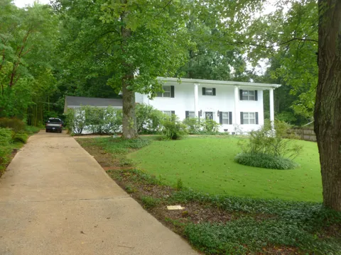 114 La Porte Drive