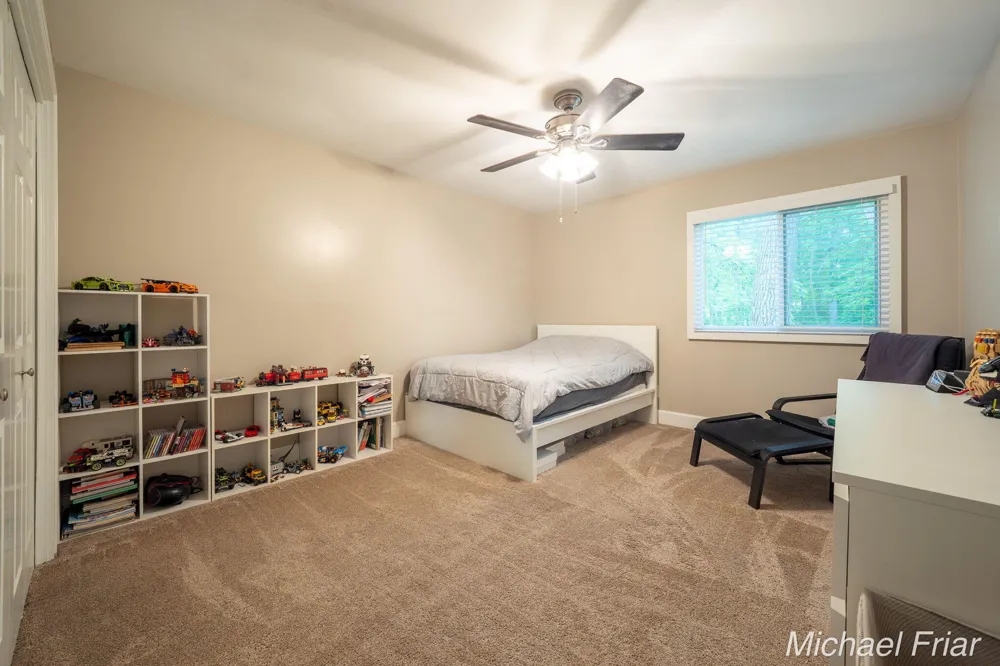 2700 Shadowbrook Drive SE Cascade Charter Township, MI 49546