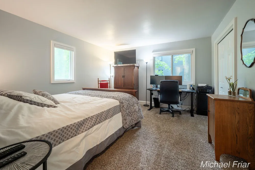 2700 Shadowbrook Drive SE Cascade Charter Township, MI 49546