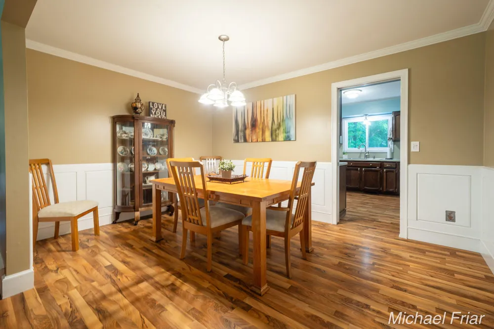 2700 Shadowbrook Drive SE Cascade Charter Township, MI 49546