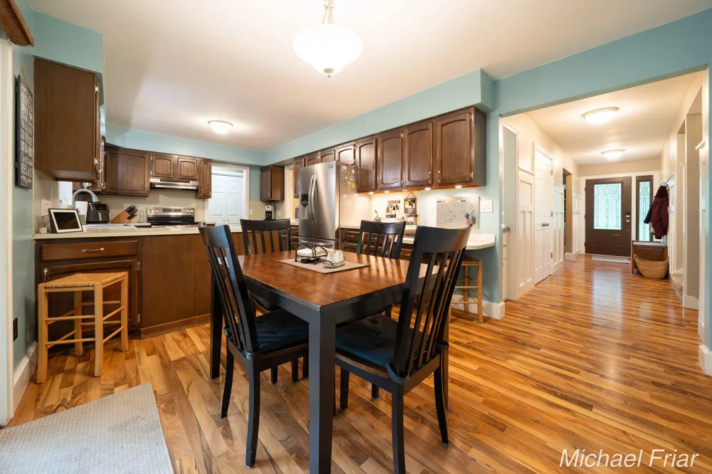2700 Shadowbrook Drive SE Cascade Charter Township, MI 49546