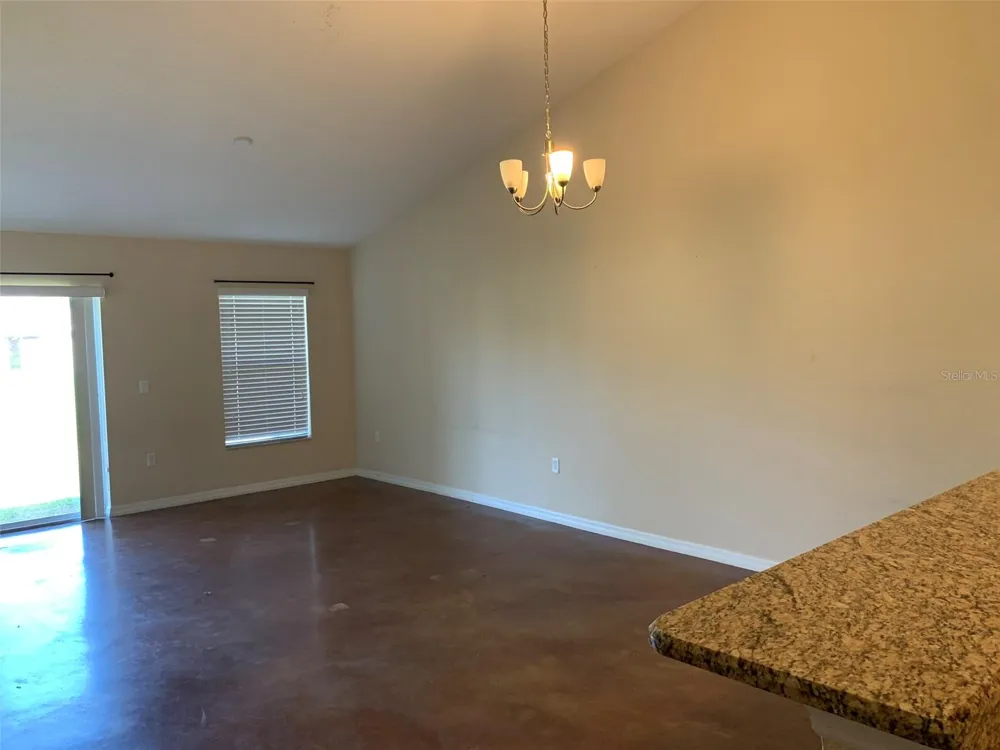 700 DAKOTA AVENUE St Cloud, FL 34769