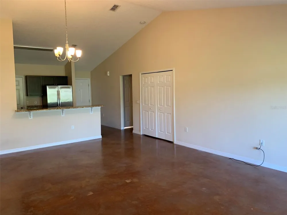700 DAKOTA AVENUE St Cloud, FL 34769