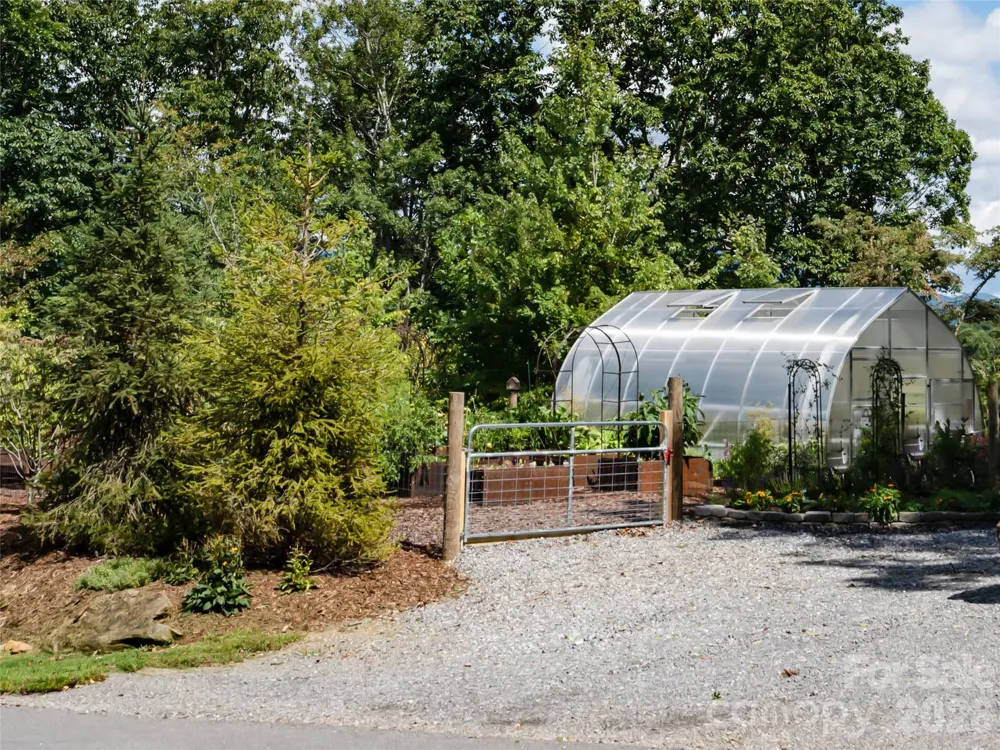 1043 Moss Creek Lane #69 Swannanoa, NC 28778