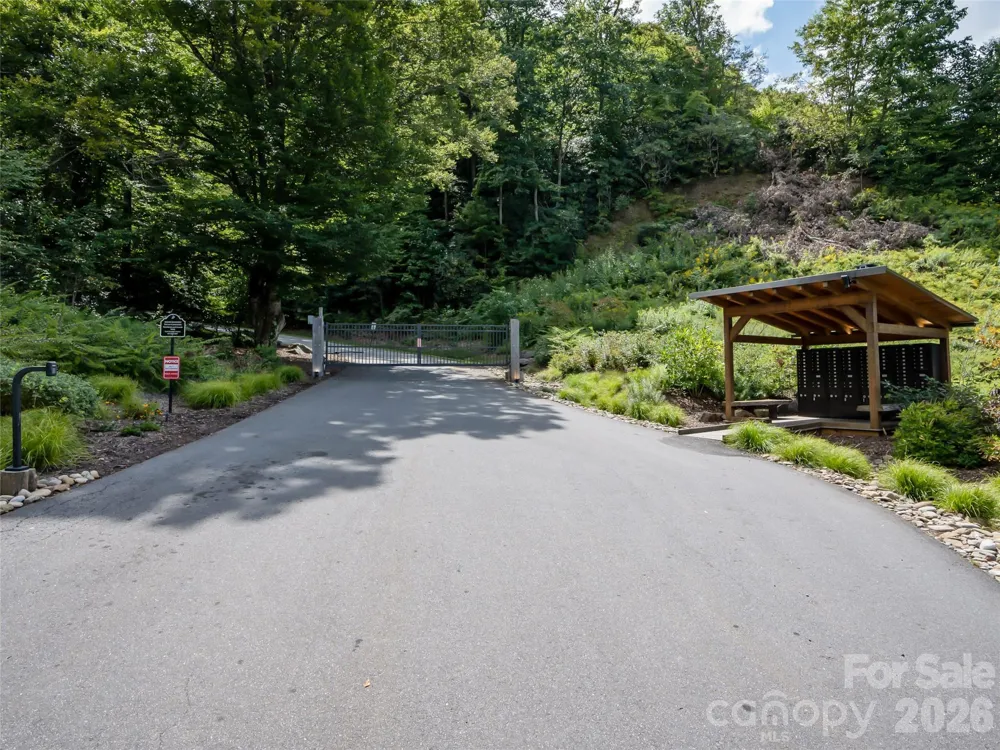 1043 Moss Creek Lane #69 Swannanoa, NC 28778