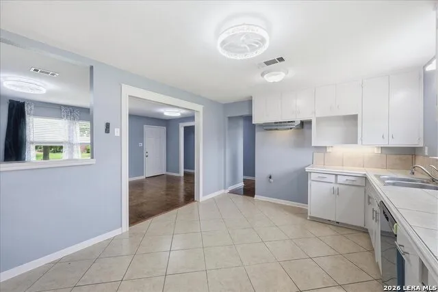 3411 Bowling Ln. Orange, TX 77630