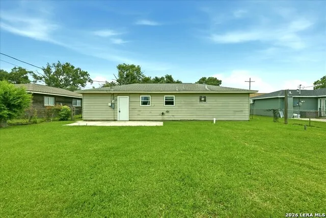 3411 Bowling Ln. Orange, TX 77630