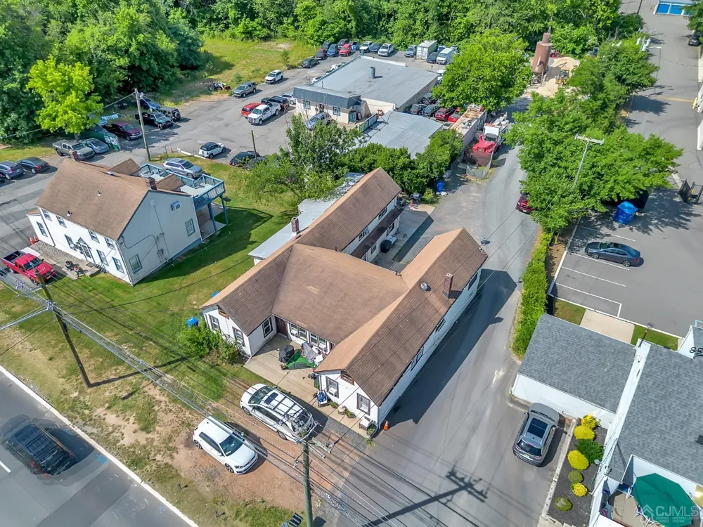 129 Amboy Avenue Woodbridge Proper, NJ 07095