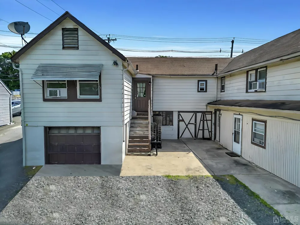 129 Amboy Avenue Woodbridge Proper, NJ 07095