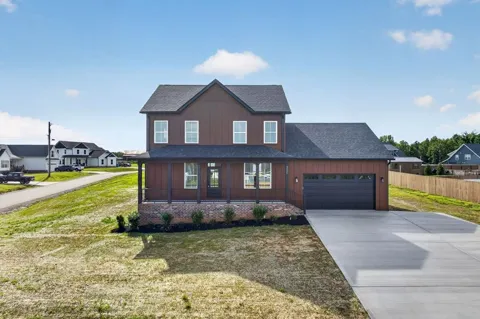 4585 Kate Cir