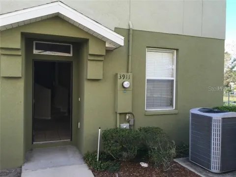 3911 PEMBERLY PINES CIRCLE