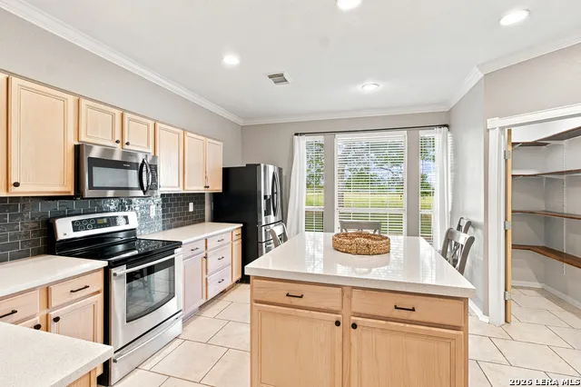 157 Park Road Bandera, TX 78003