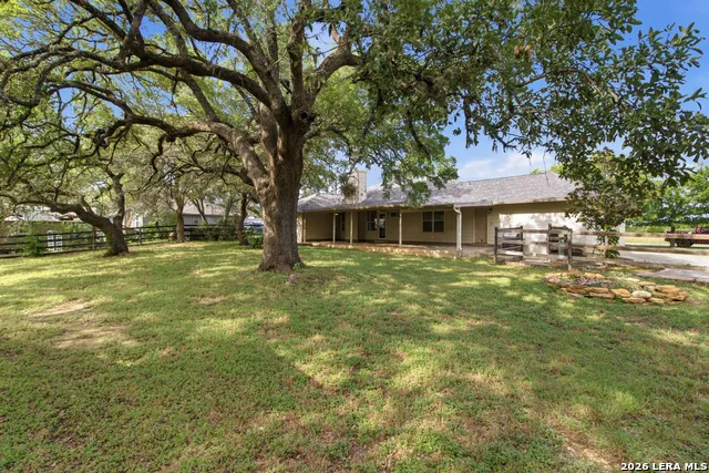 157 Park Road Bandera, TX 78003