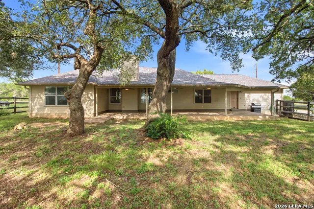 157 Park Road Bandera, TX 78003