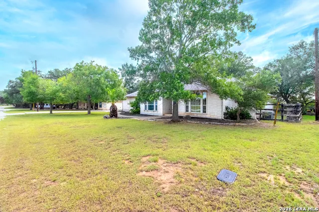 157 Park Road Bandera, TX 78003