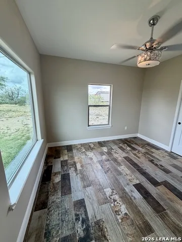 17059 FM 1021 El Indio, TX 78860