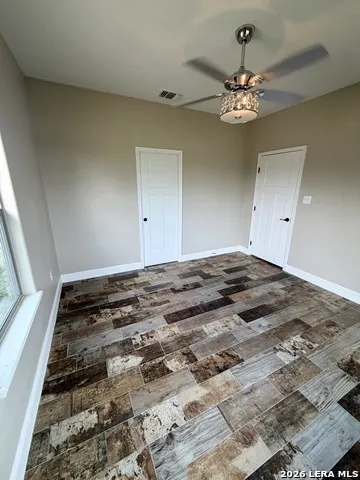 17059 FM 1021 El Indio, TX 78860