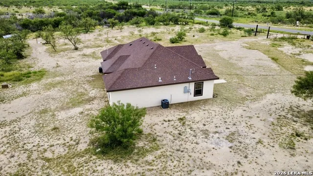 17059 FM 1021 El Indio, TX 78860