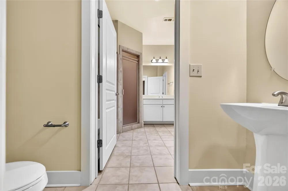 9 Kenilworth Knolls #303 Asheville, NC 28805