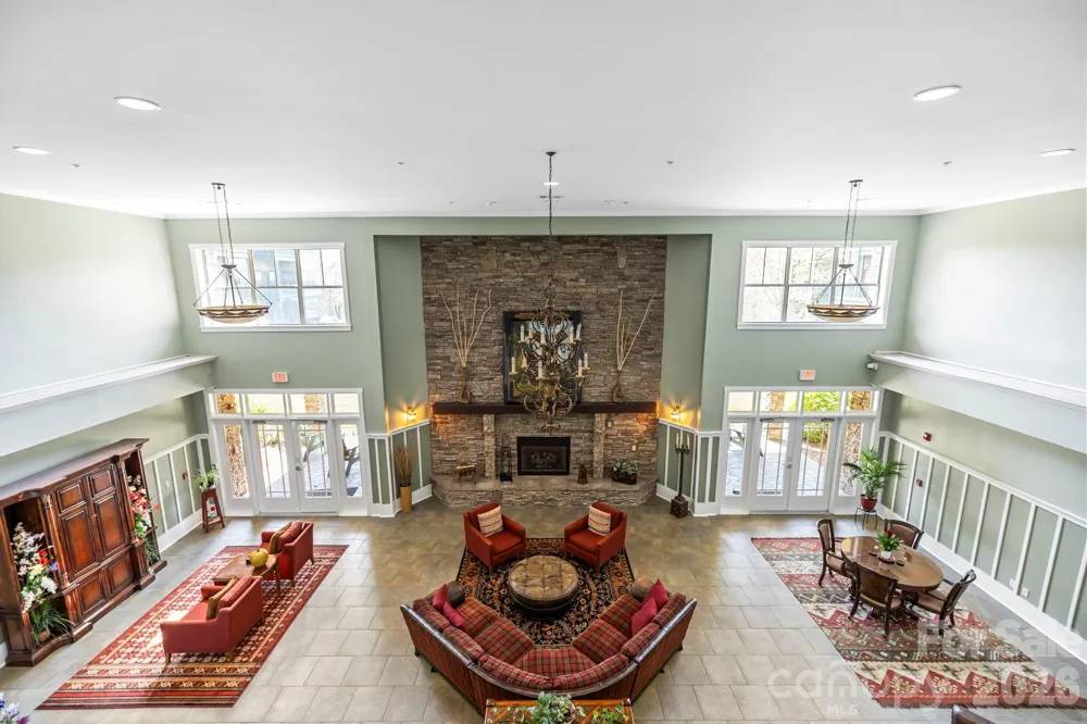 9 Kenilworth Knolls #303 Asheville, NC 28805
