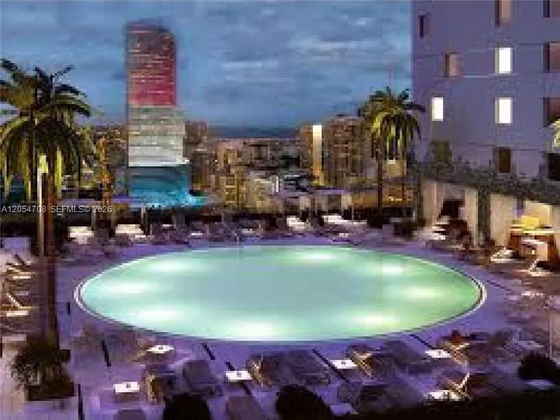 500 Brickell Ave #2200 Miami, FL 33131